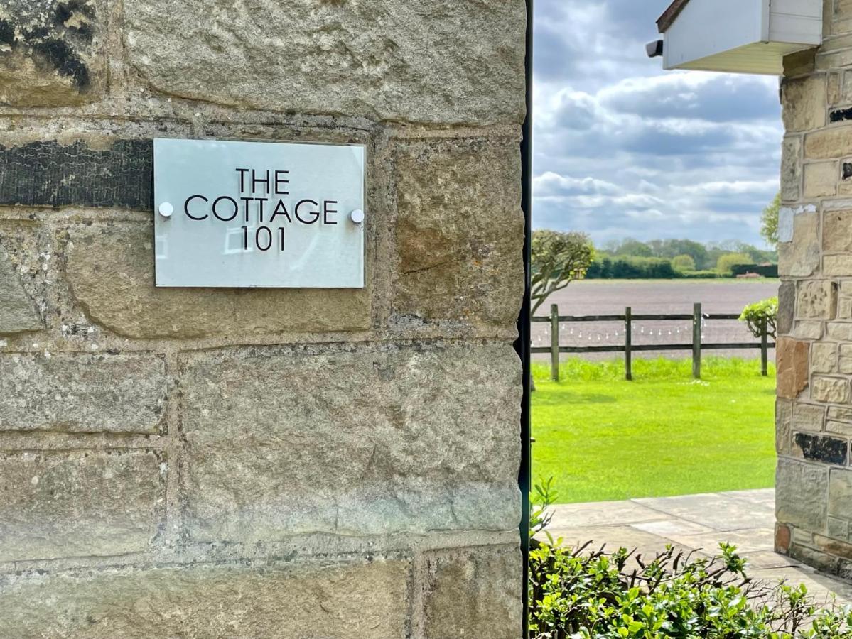 The Cottage York Bagian luar foto