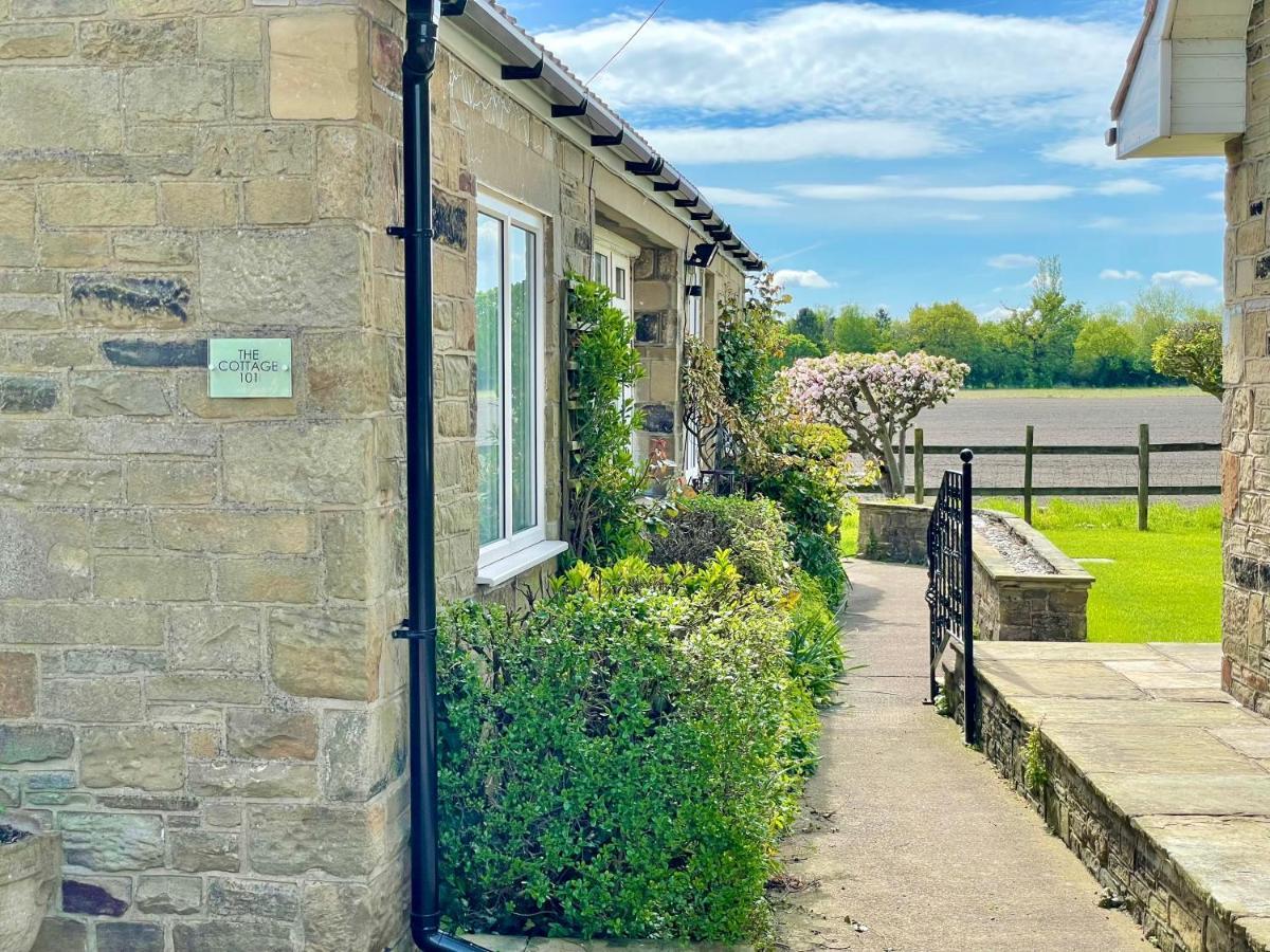 The Cottage York Bagian luar foto
