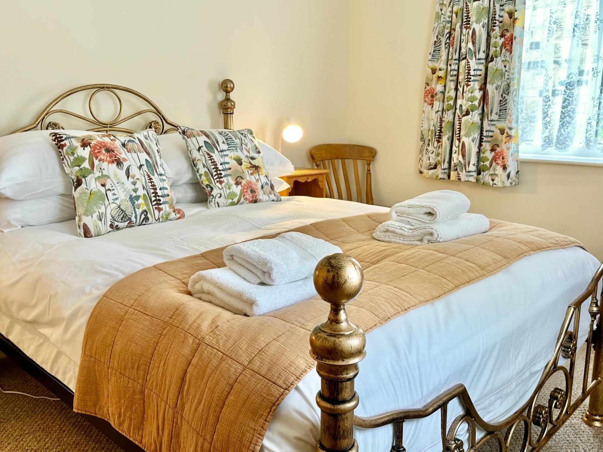 The Cottage York Bagian luar foto